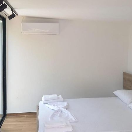 Apartamento Lino House Sarandë Exterior foto