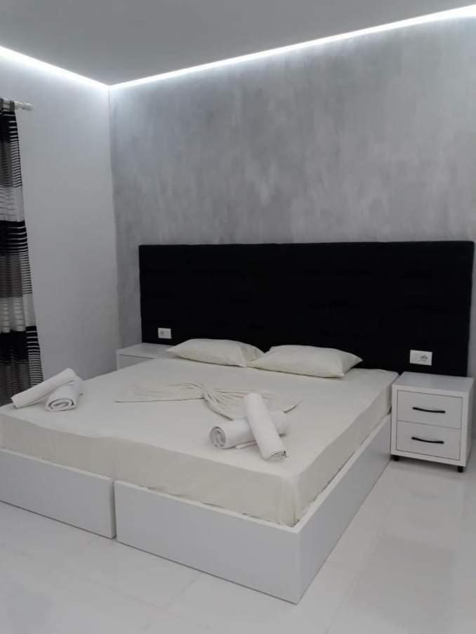 Apartamento Lino House Sarandë Exterior foto